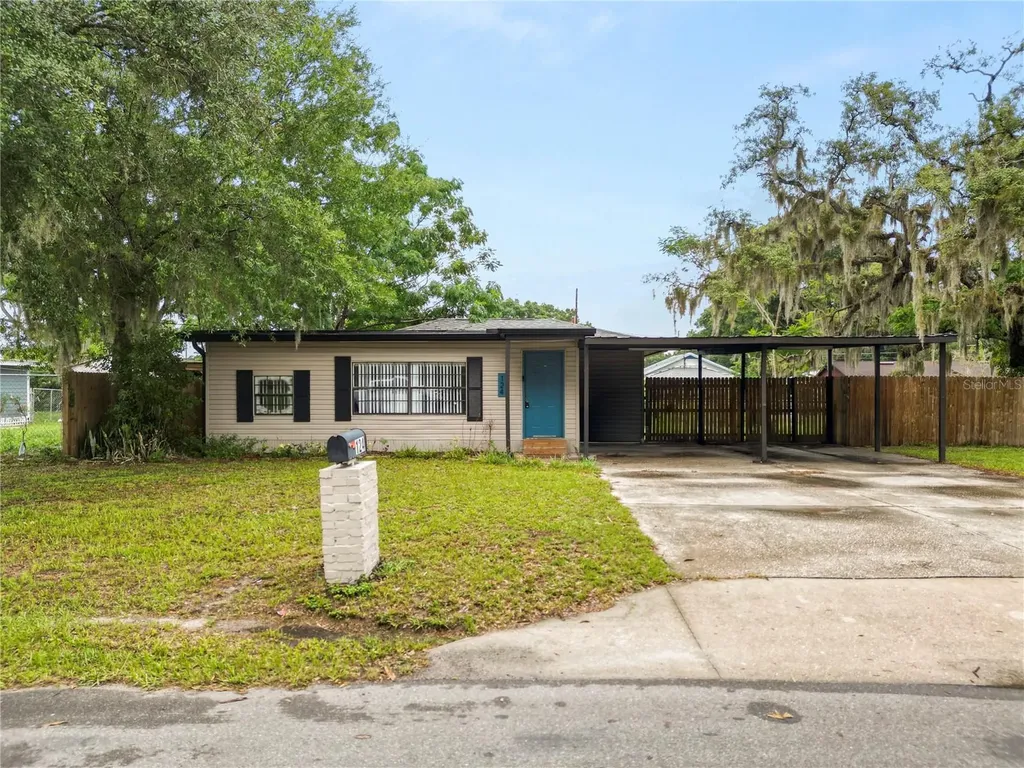 124 Griffin Avenue Lakeland FL 33801