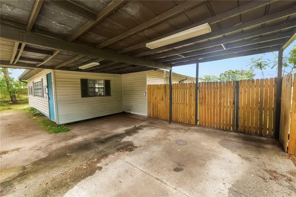124 Griffin Avenue Lakeland FL 33801