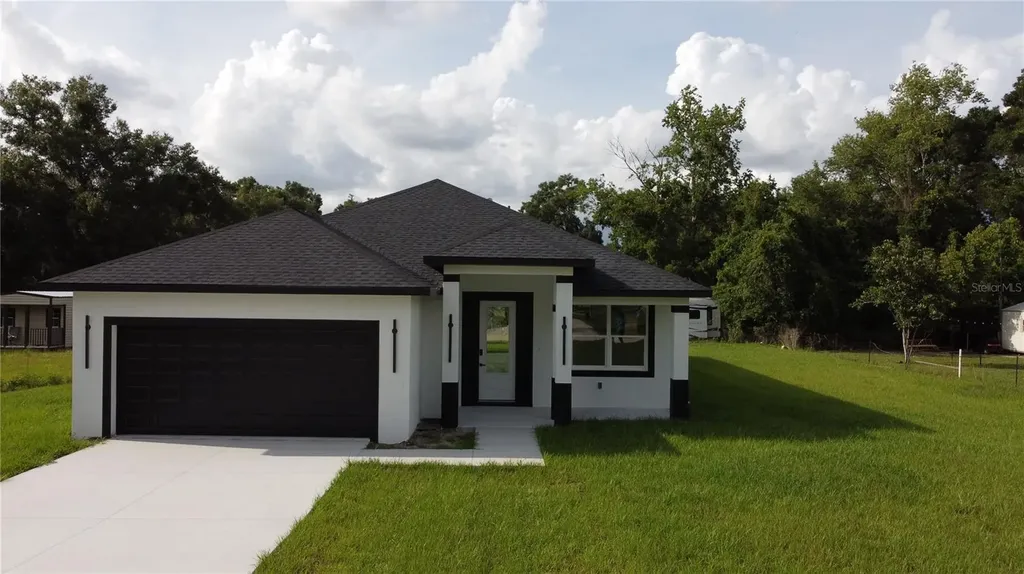 3649 SE 142nd Street Summerfield FL 34491
