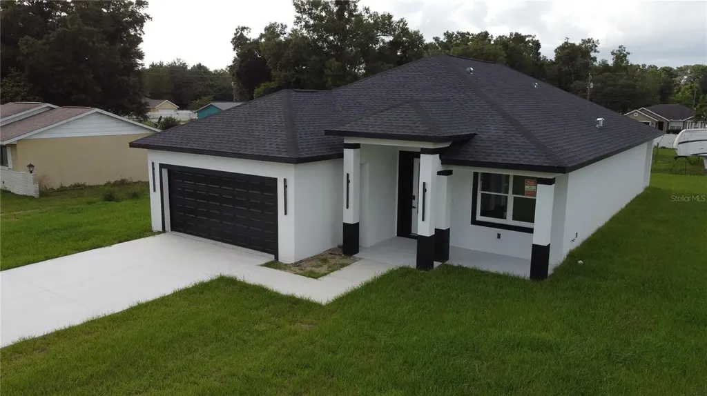 3649 SE 142nd Street Summerfield FL 34491