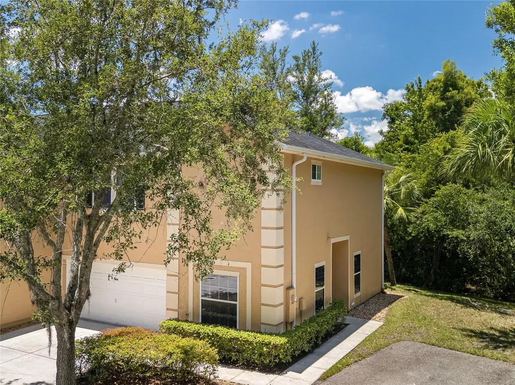 16322 Parkstone Palms Court Tampa FL 33647