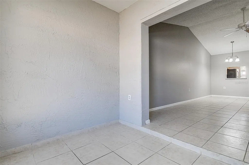 4752 Sunny Loop Holiday FL 34690