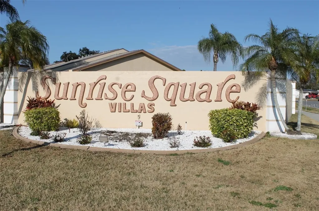 4752 Sunny Loop Holiday FL 34690