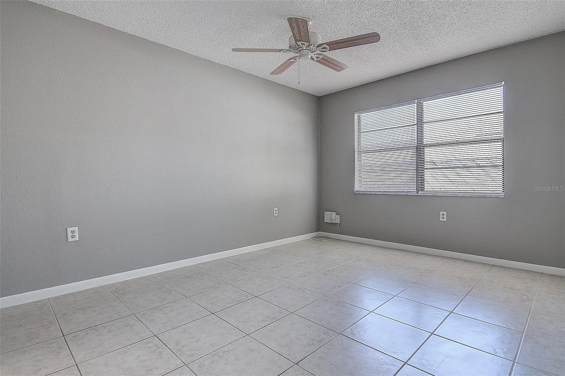 4752 Sunny Loop Holiday FL 34690