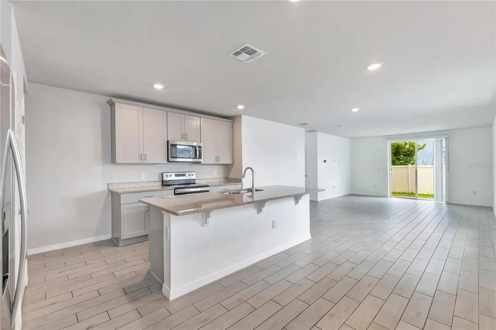 1831 Carnostie Road Winter Haven FL 33884
