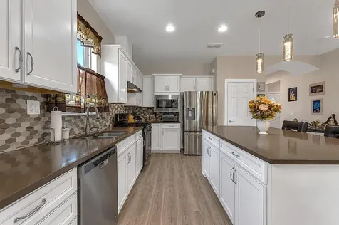 389 Almansa Street Davenport FL 33837