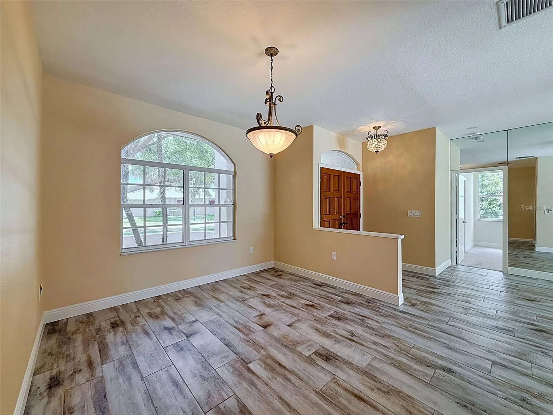 859 Inverry Drive Oldsmar FL 34677