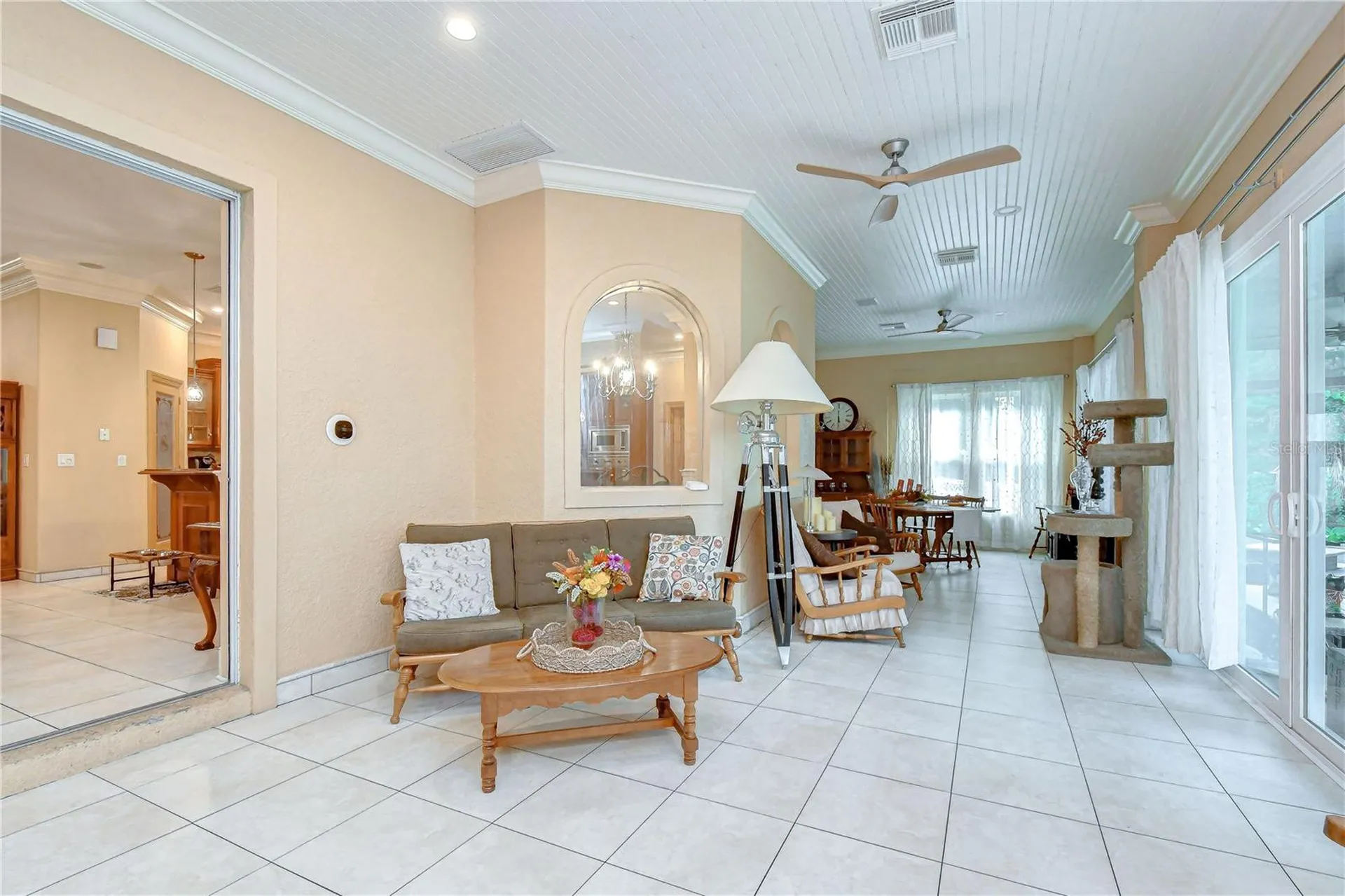 1009 Emerald Creek Drive Valrico FL 33596