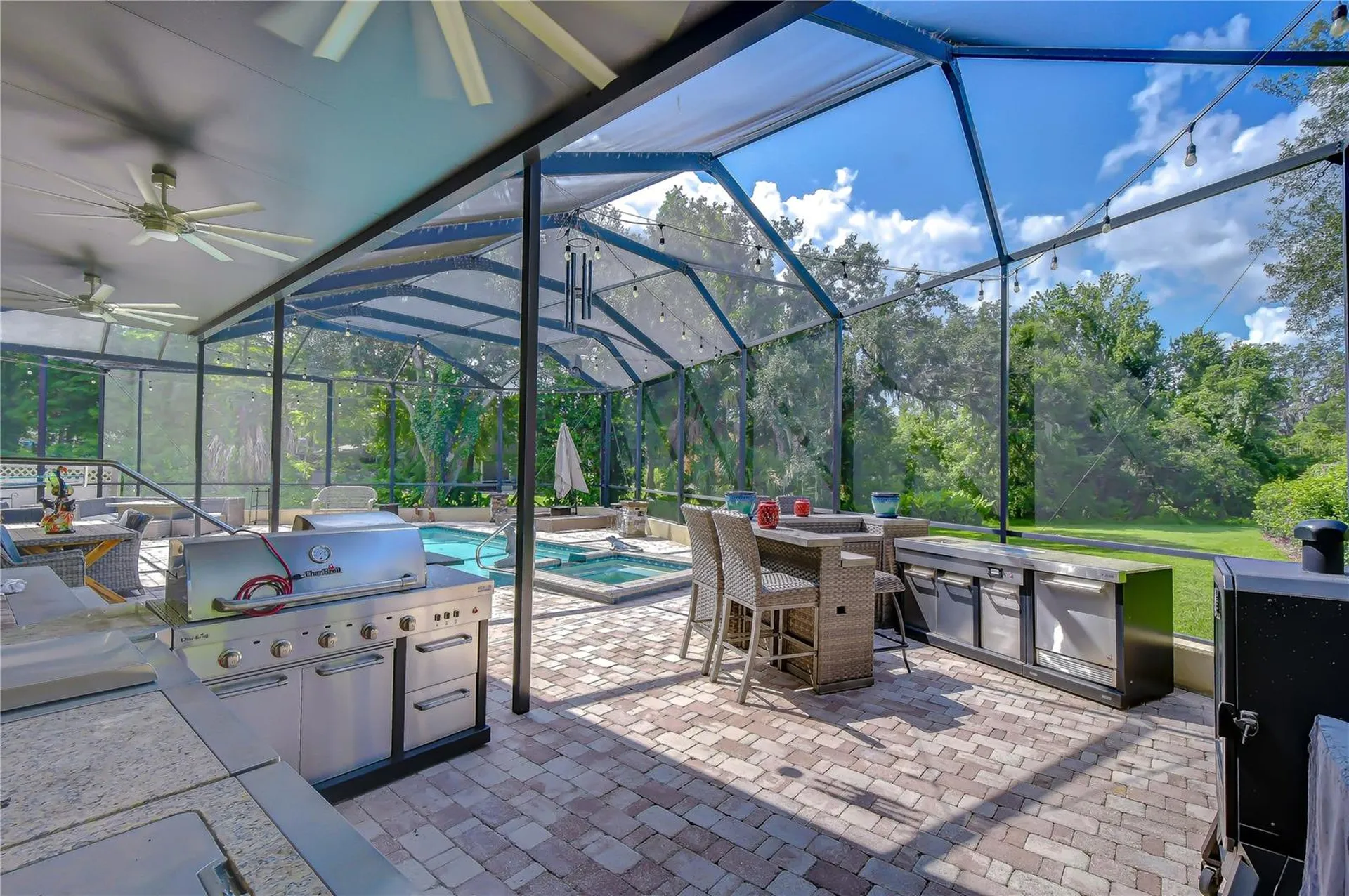 1009 Emerald Creek Drive Valrico FL 33596