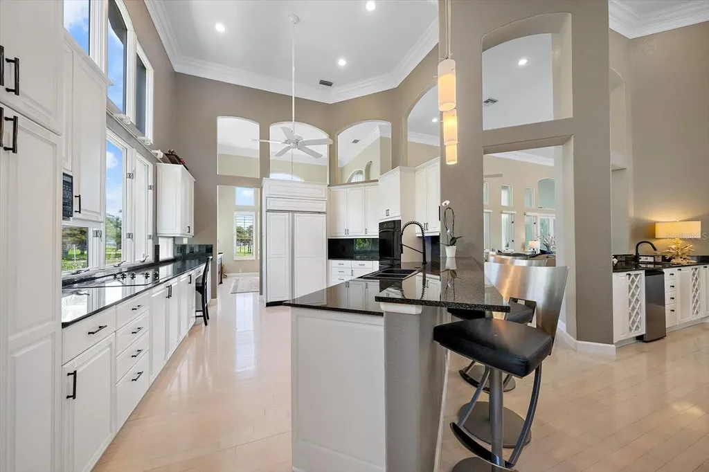 617 Weston Pointe Court Longboat Key FL 34228