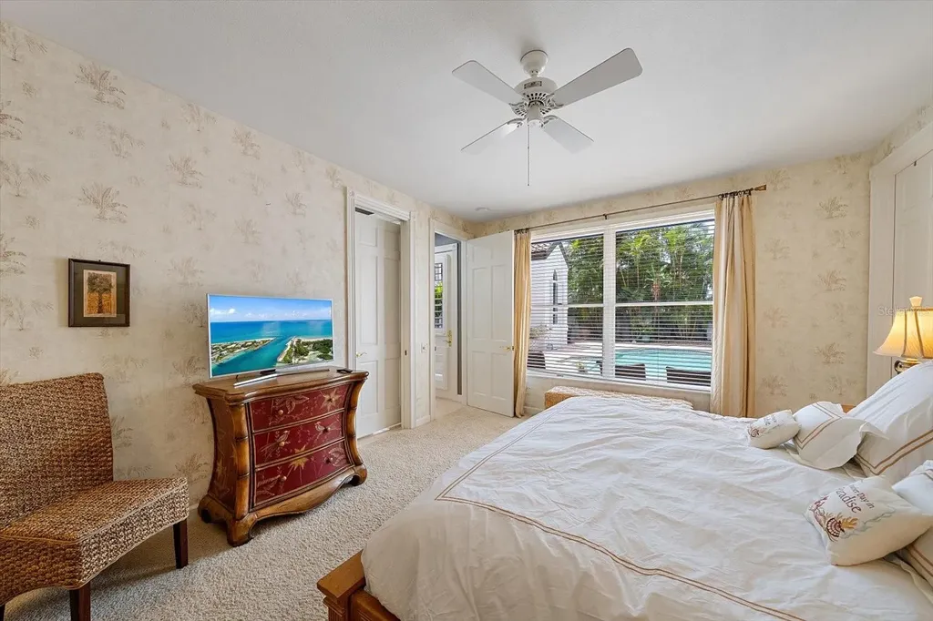 617 Weston Pointe Court Longboat Key FL 34228