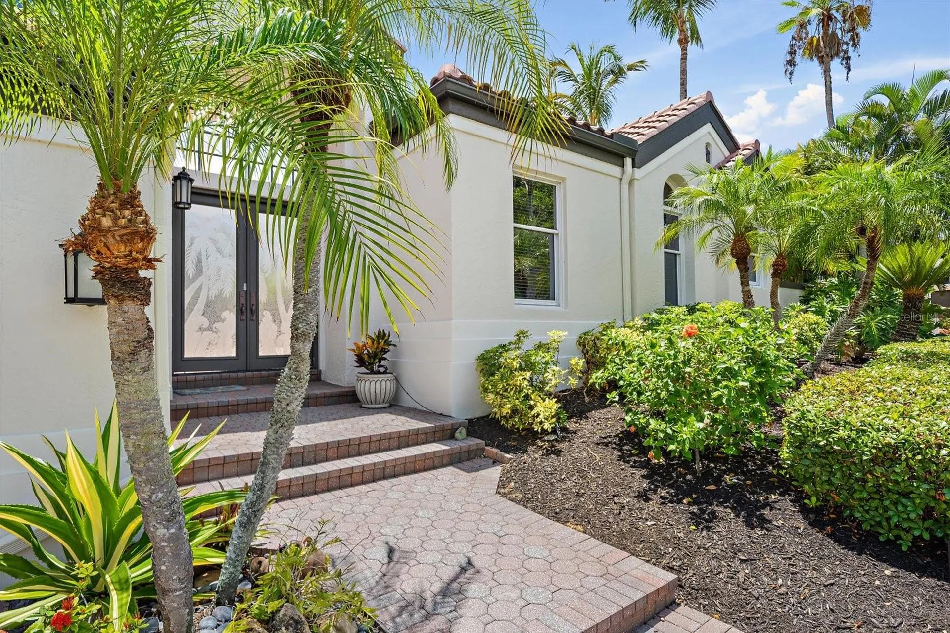617 Weston Pointe Court Longboat Key FL 34228