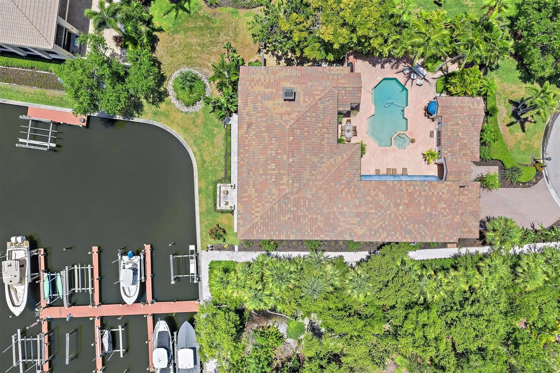 617 Weston Pointe Court Longboat Key FL 34228