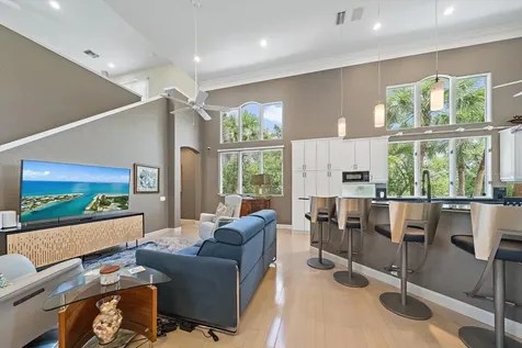 617 Weston Pointe Court Longboat Key FL 34228