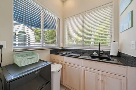 617 Weston Pointe Court Longboat Key FL 34228