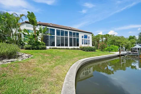 617 Weston Pointe Court Longboat Key FL 34228