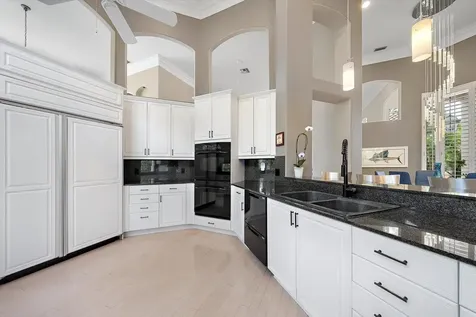 617 Weston Pointe Court Longboat Key FL 34228