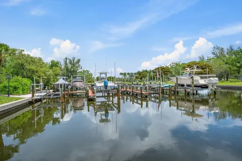 617 Weston Pointe Court Longboat Key FL 34228