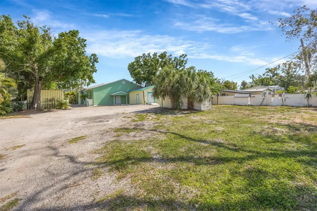 826 W Shell Point Street Ruskin FL 33570