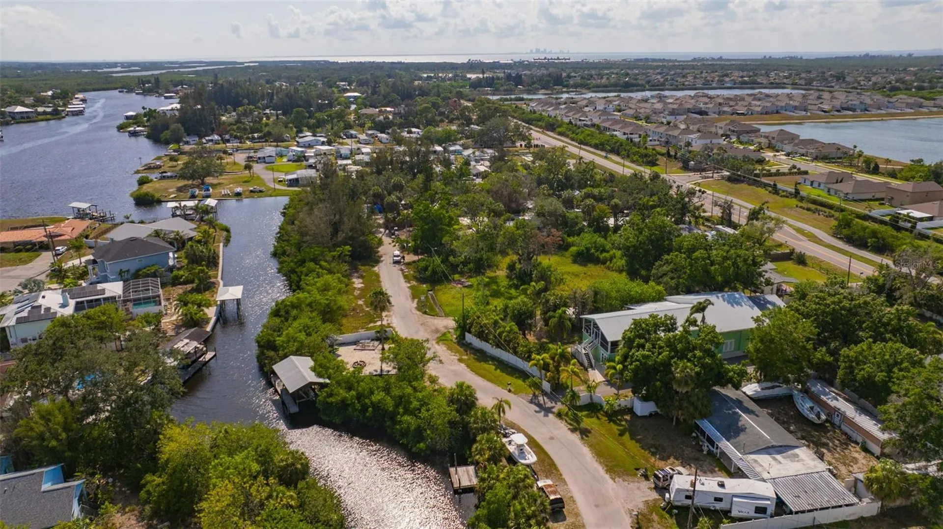 826 W Shell Point Street Ruskin FL 33570