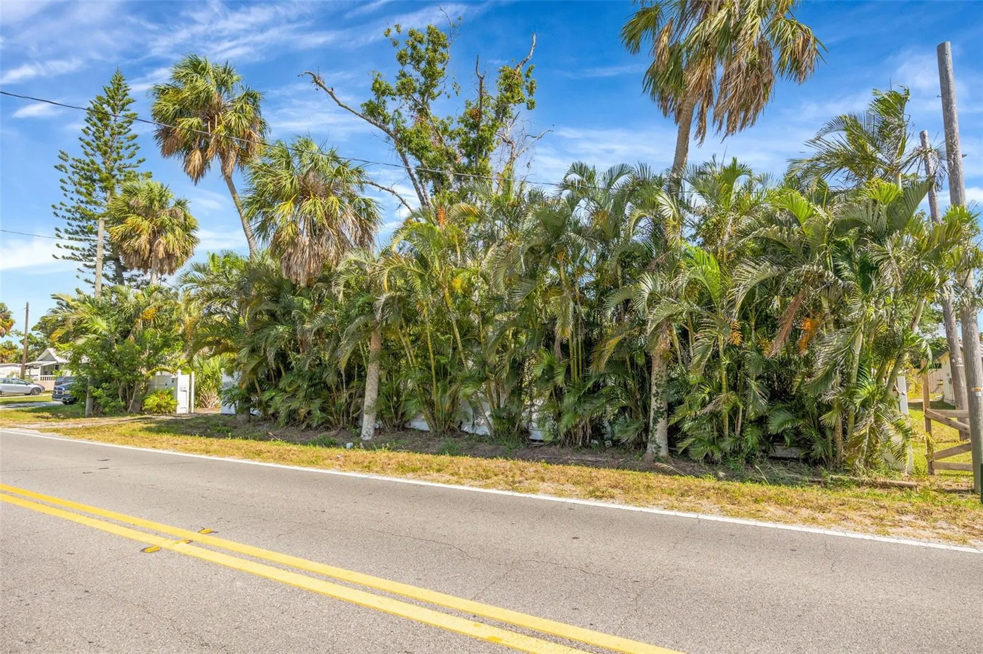 826 W Shell Point Street Ruskin FL 33570