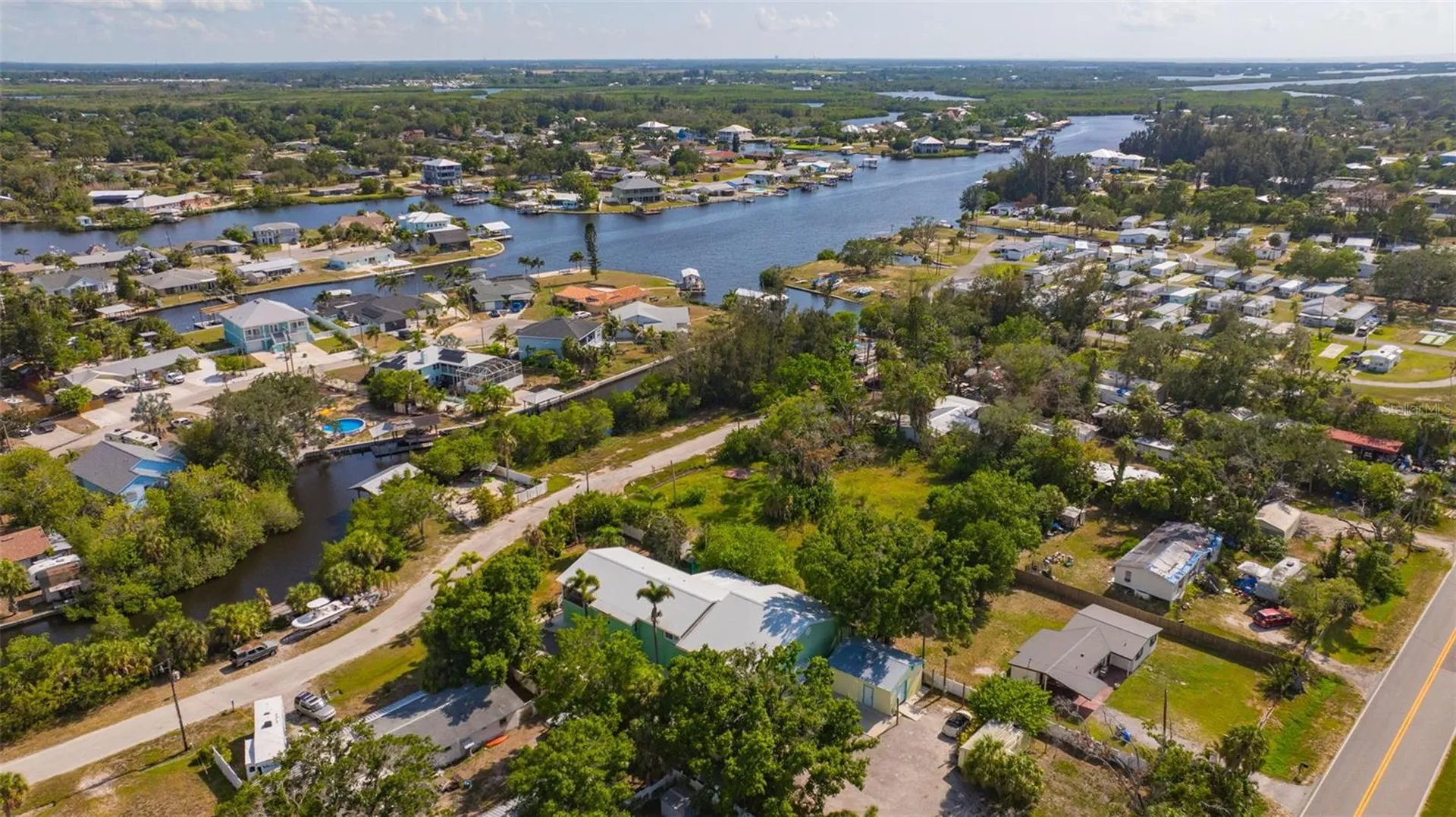 826 W Shell Point Street Ruskin FL 33570