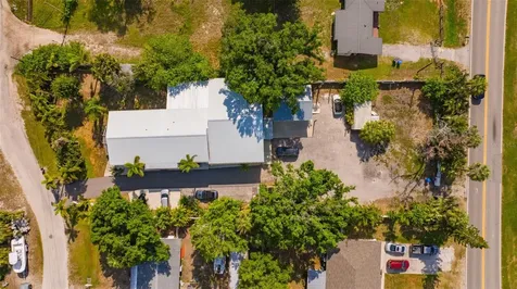 826 W Shell Point Street Ruskin FL 33570