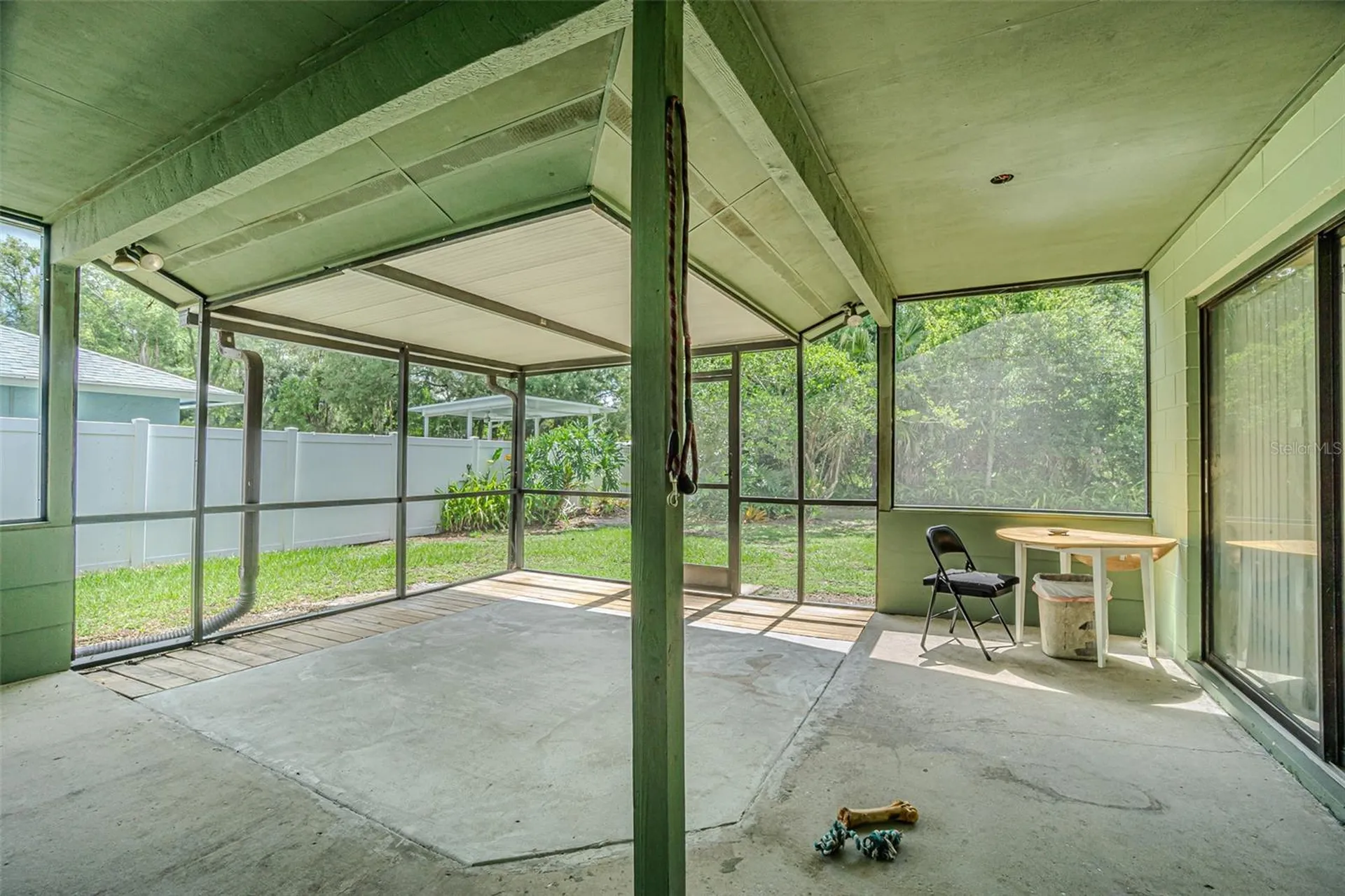 18425 Swan Lake Drive Lutz FL 33549
