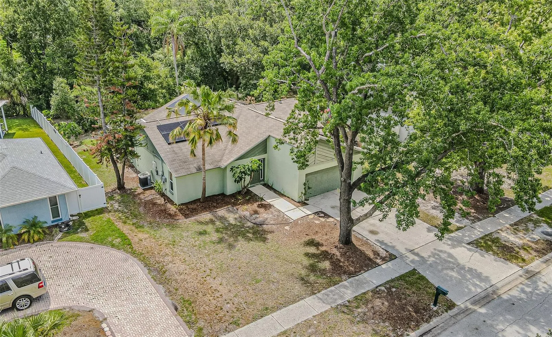 18425 Swan Lake Drive Lutz FL 33549