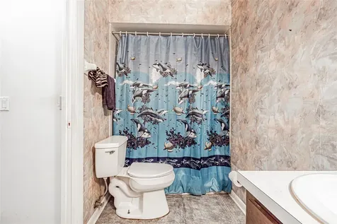 18425 Swan Lake Drive Lutz FL 33549