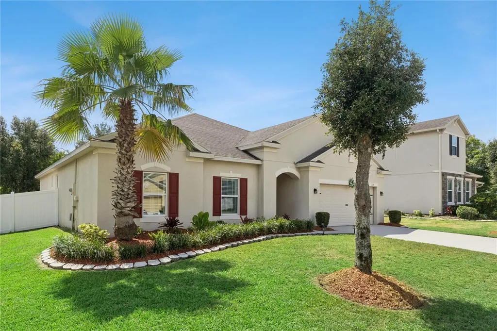 637 Bay Bridge Circle Apopka FL 32703