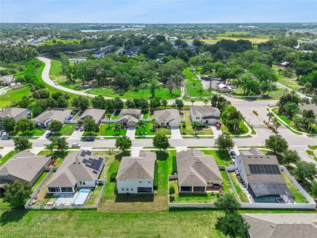 637 Bay Bridge Circle Apopka FL 32703