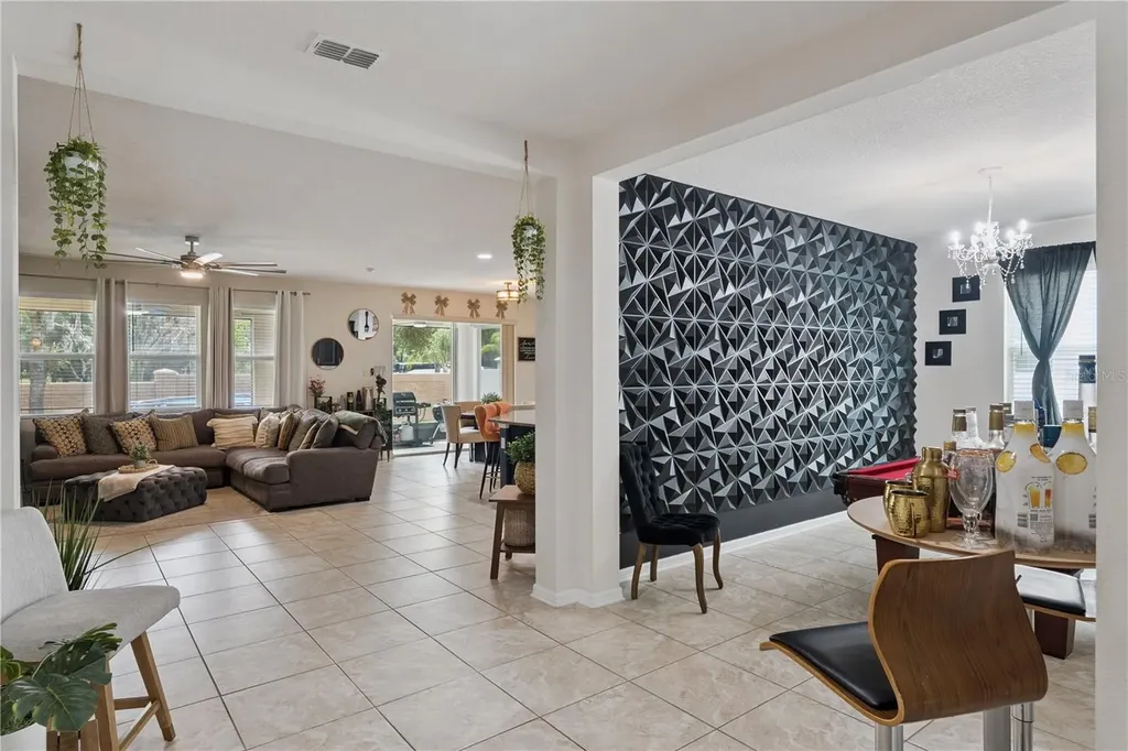 637 Bay Bridge Circle Apopka FL 32703
