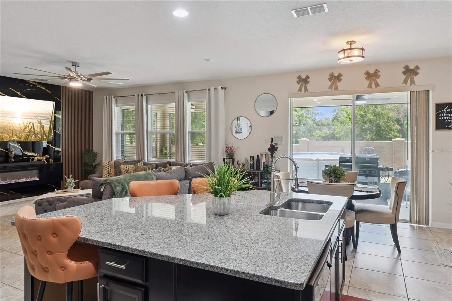 637 Bay Bridge Circle Apopka FL 32703