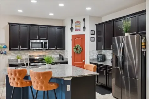 637 Bay Bridge Circle Apopka FL 32703