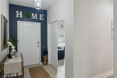 637 Bay Bridge Circle Apopka FL 32703
