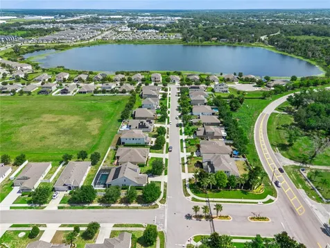 637 Bay Bridge Circle Apopka FL 32703