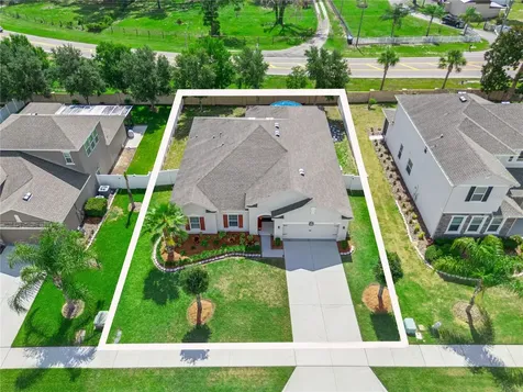 637 Bay Bridge Circle Apopka FL 32703