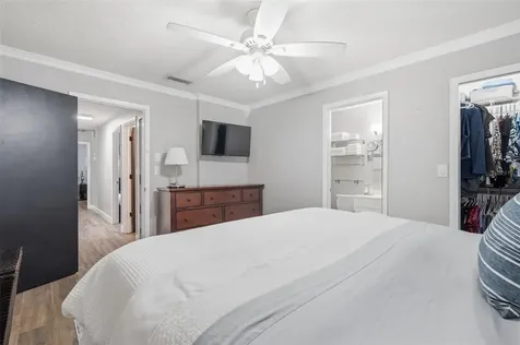 2947 25th Avenue N St Petersburg FL 33713