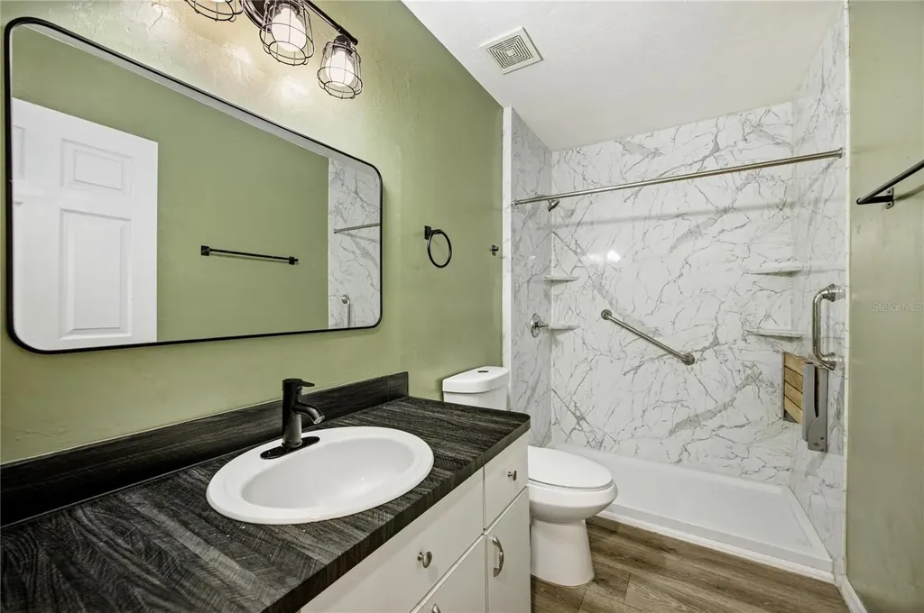 11624 NW 13th Lane Gainesville FL 32606