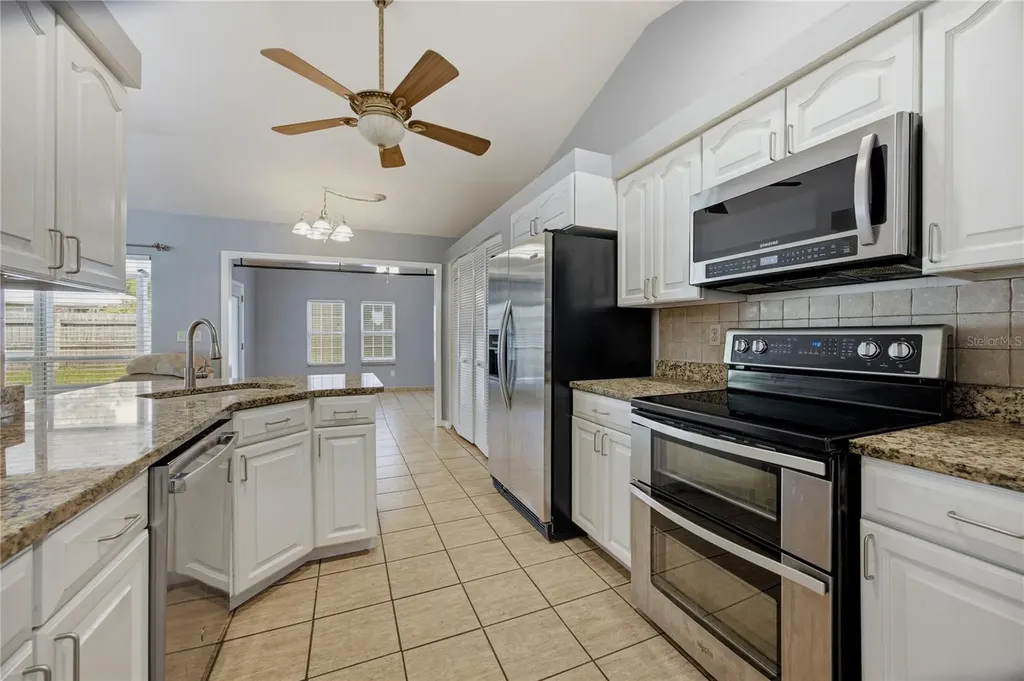 11624 NW 13th Lane Gainesville FL 32606