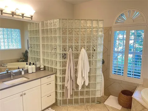 7302 Chatsworth Court Bradenton FL 34201