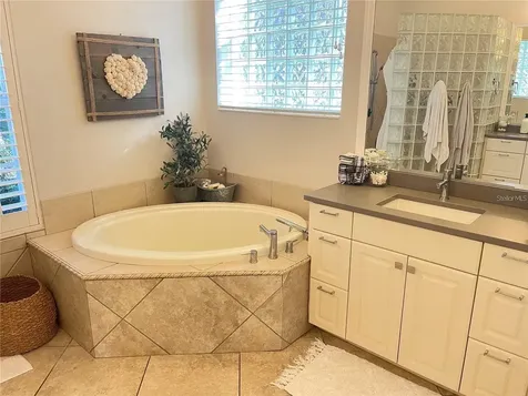 7302 Chatsworth Court Bradenton FL 34201
