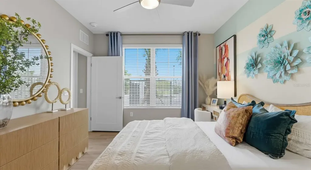 32475 Sugarplum Loop Wesley Chapel FL 33543