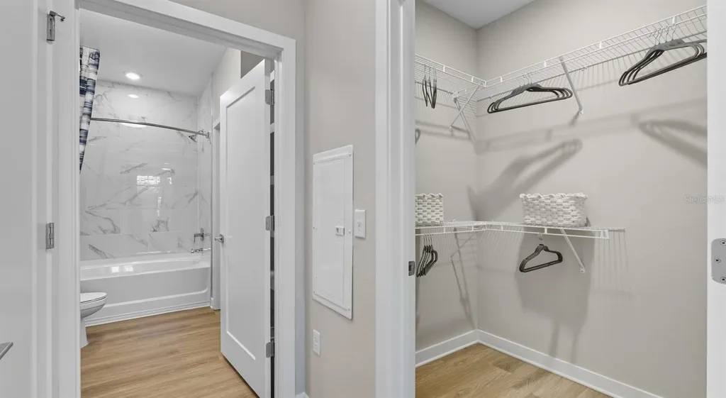 32475 Sugarplum Loop Wesley Chapel FL 33543