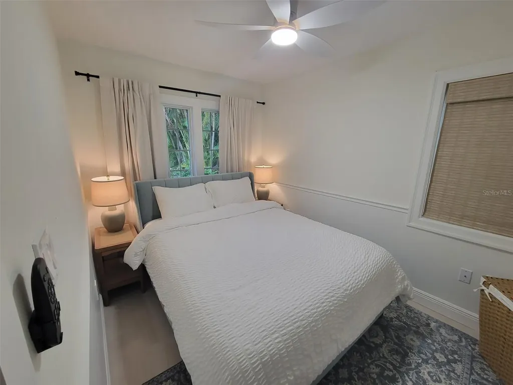 323 Madison Drive Sarasota FL 34236