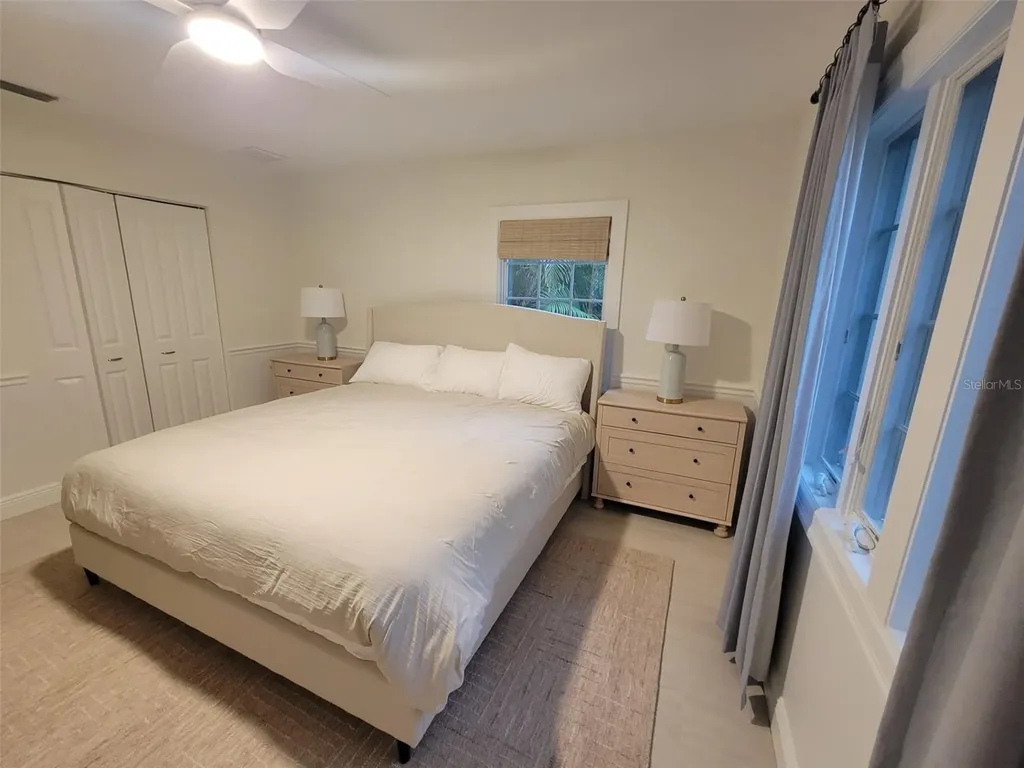 323 Madison Drive Sarasota FL 34236