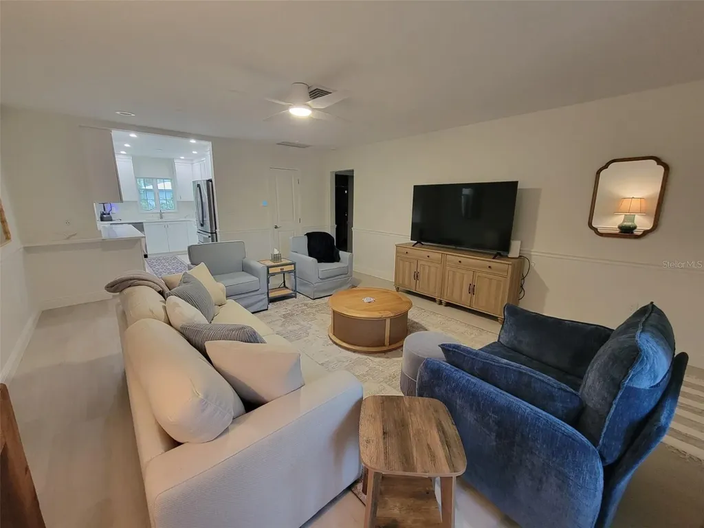 323 Madison Drive Sarasota FL 34236