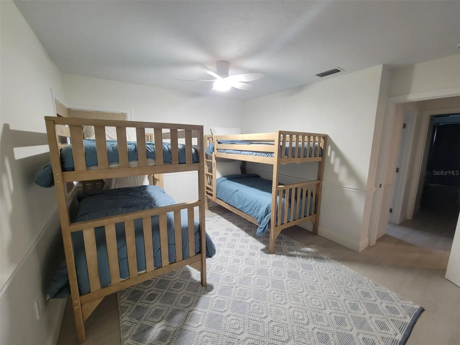 323 Madison Drive Sarasota FL 34236