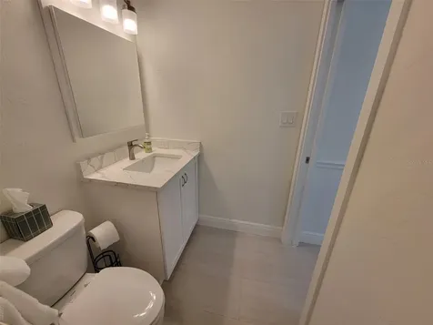 323 Madison Drive Sarasota FL 34236